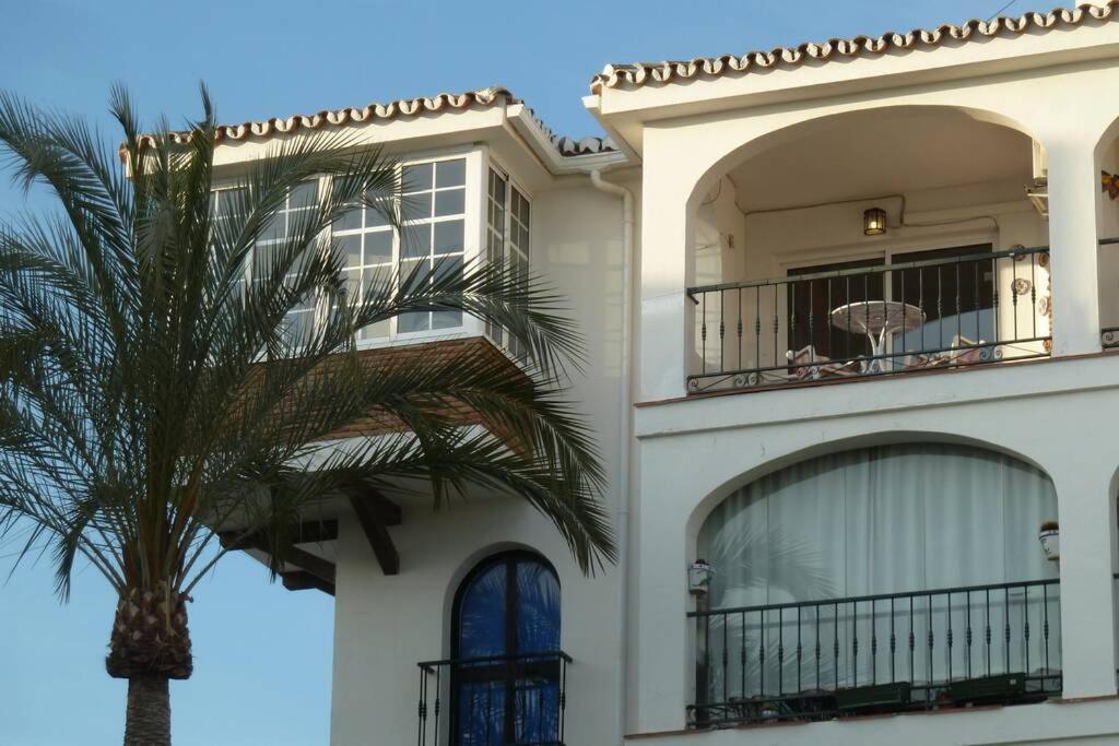 شقة Laegenhet Med Fantastisk Utsikt In Riviera Del Sol ميخاس المظهر الخارجي الصورة